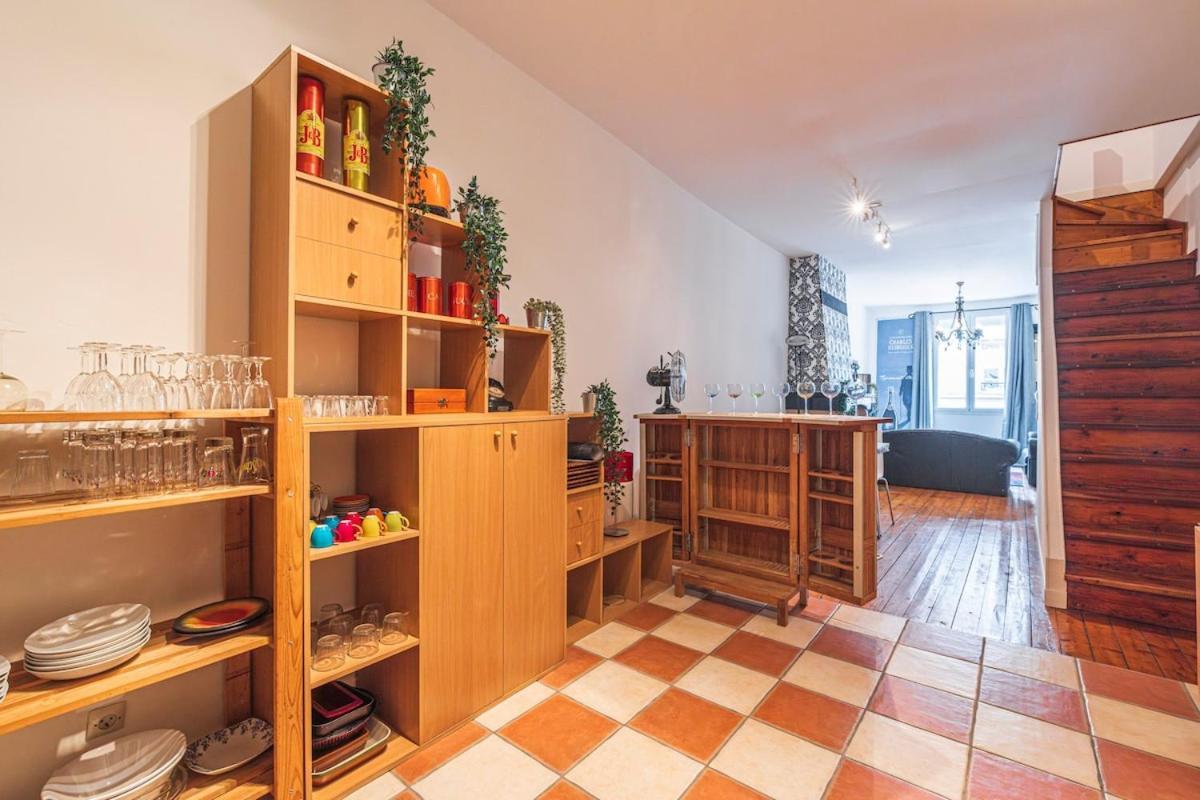 Bar A Bulles - Ancien Comptoir Transforme Villa Reims Exterior photo